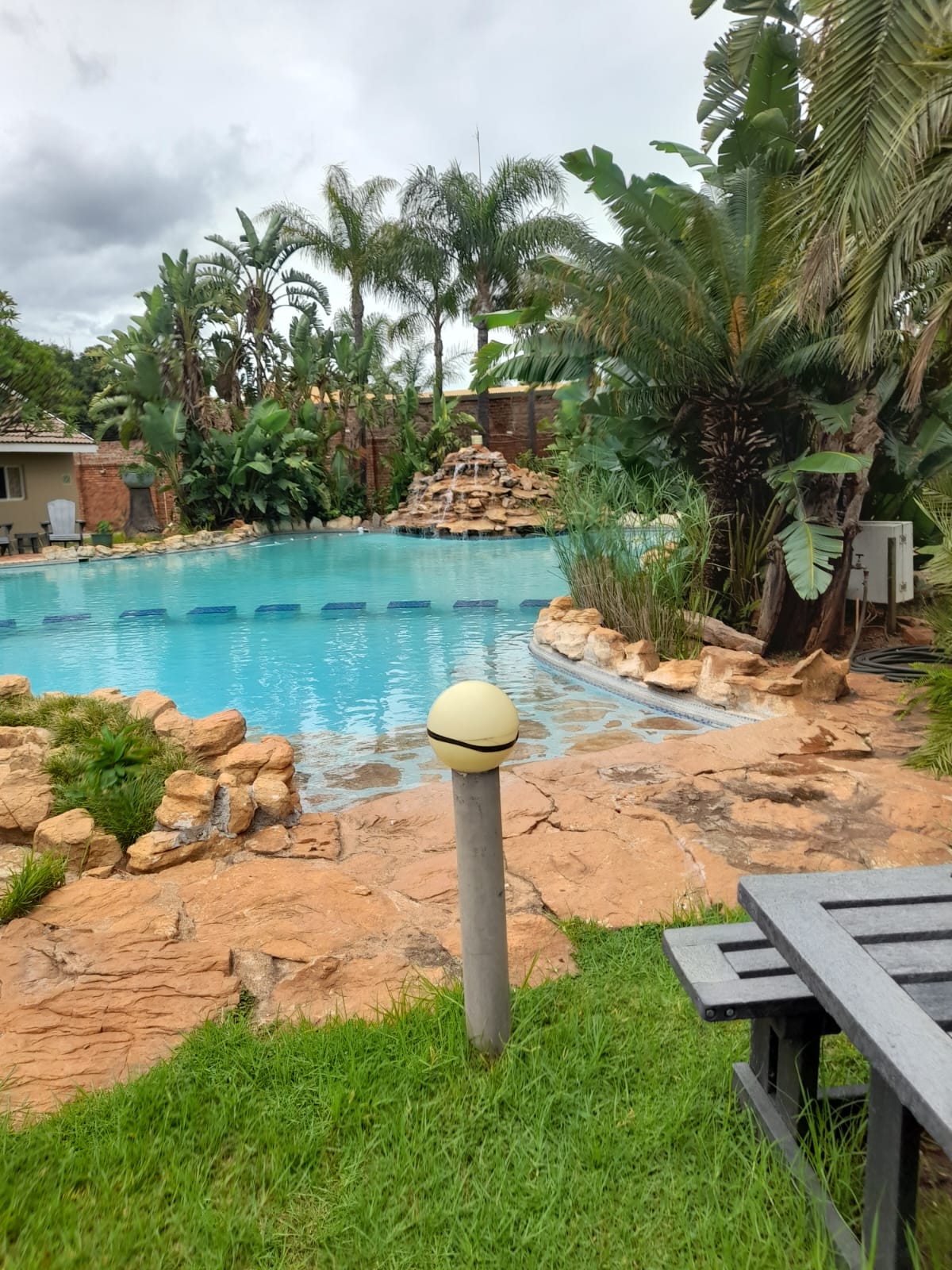 WhatsApp Image 2025-02-16 at 14.37.07